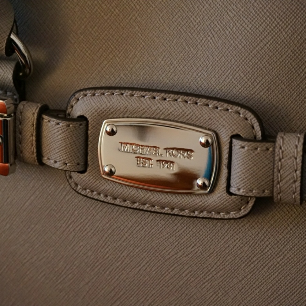 Gray Michael Kors Satchel - Picture 5 of 7
